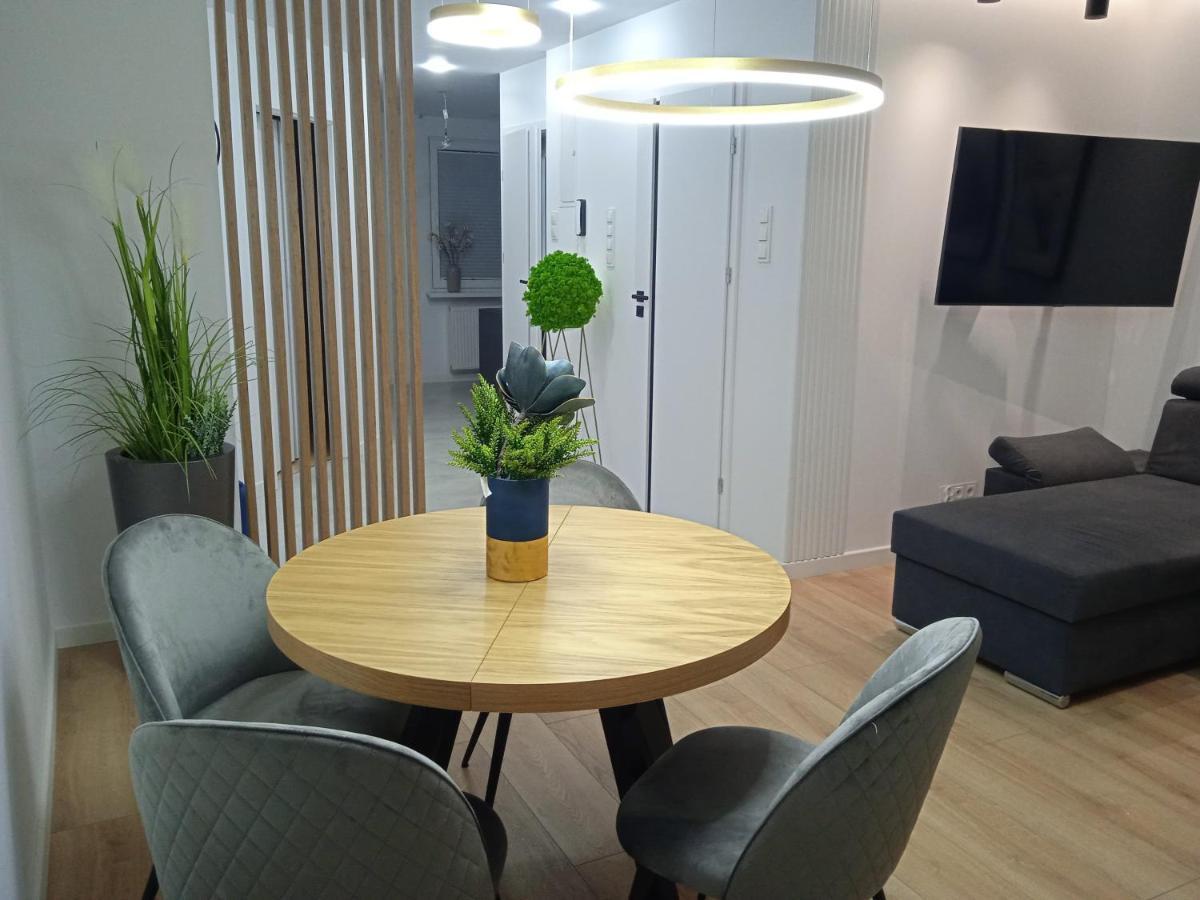 Ferienwohnung Apartament Olsztynska Radom Exterior foto